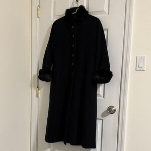 Women’s Elegant Black Coat